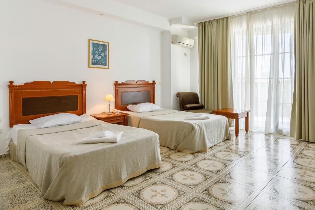 Vita Rama Holistic Hotel And Retreats - Vegan Full Board Obzor Exterior foto